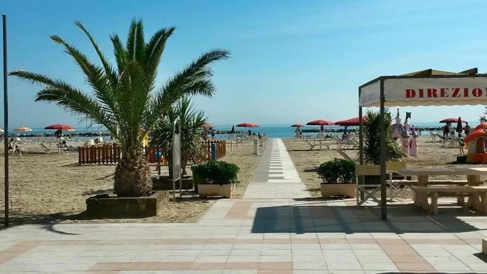 רימיני Hotel Argo מראה חיצוני תמונה