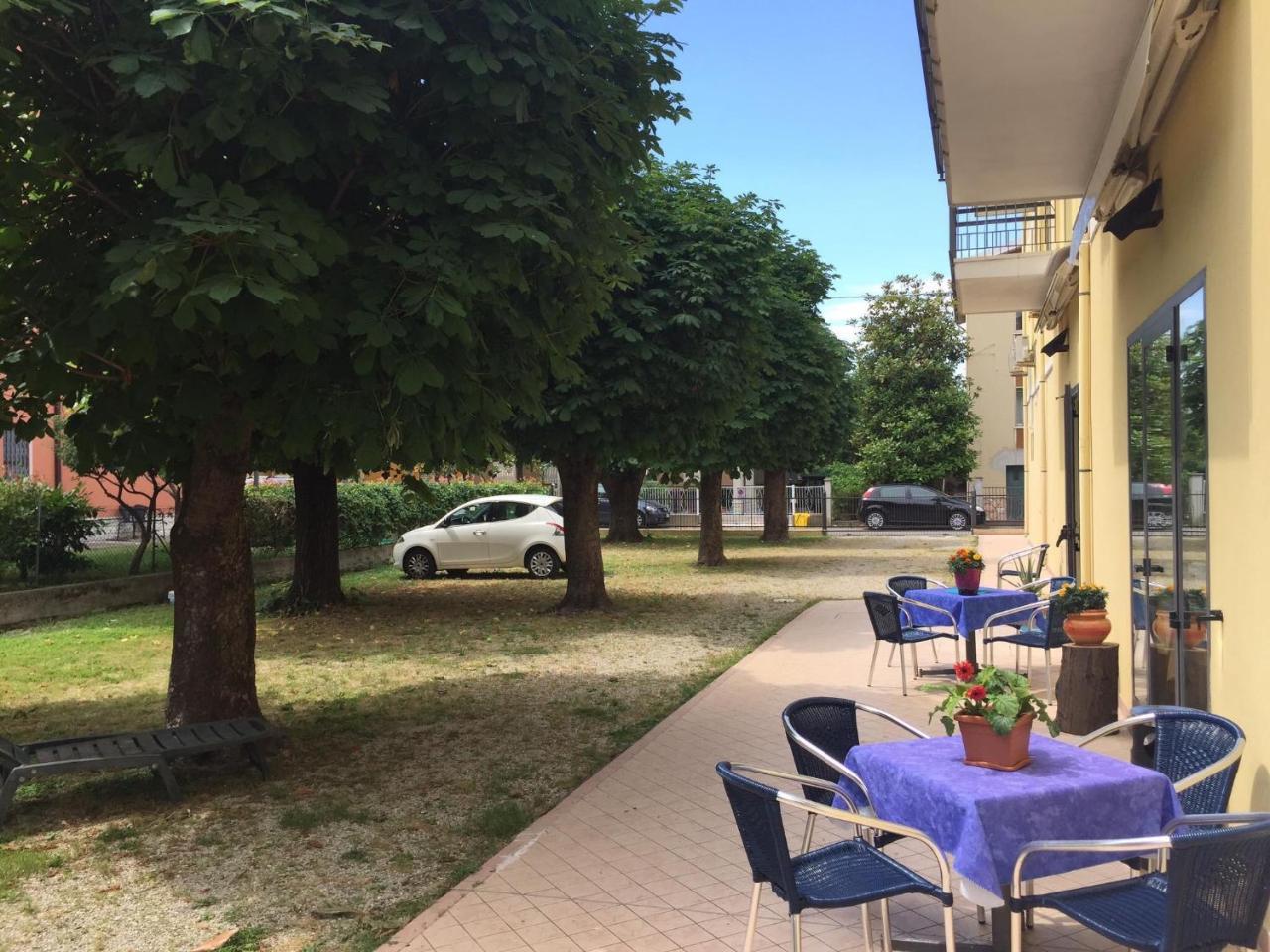 רימיני Hotel Argo מראה חיצוני תמונה