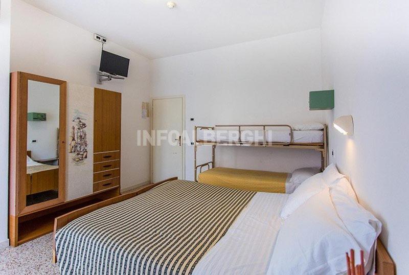 רימיני Hotel Argo מראה חיצוני תמונה